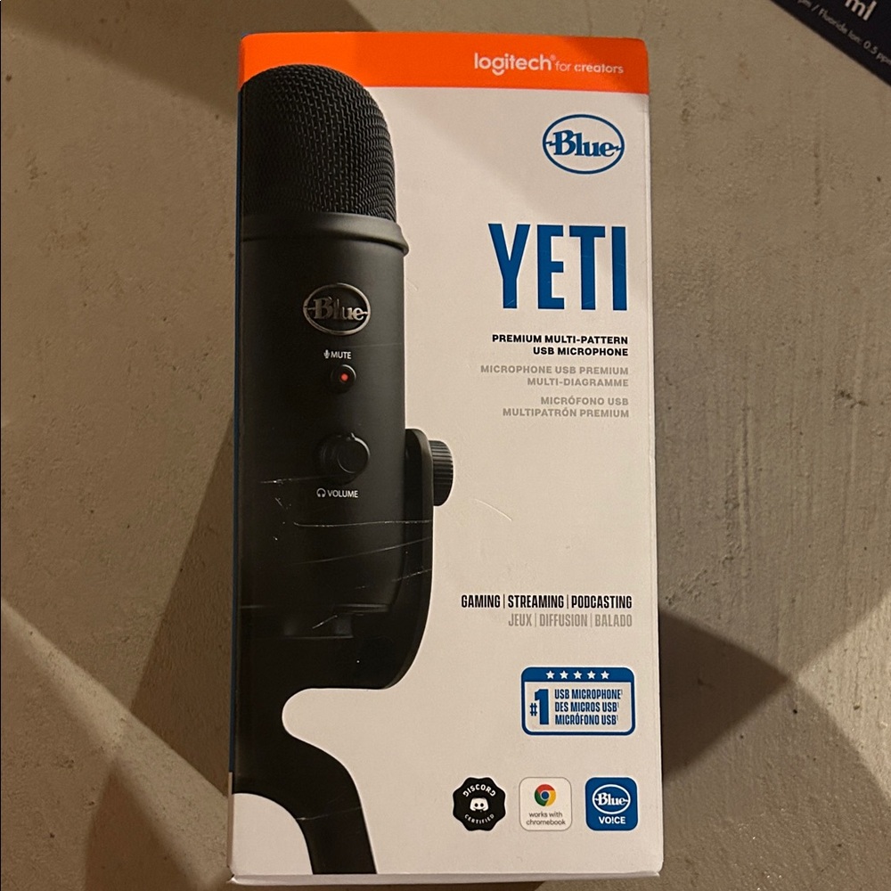 Logitech Yeti USB Microphone - Black